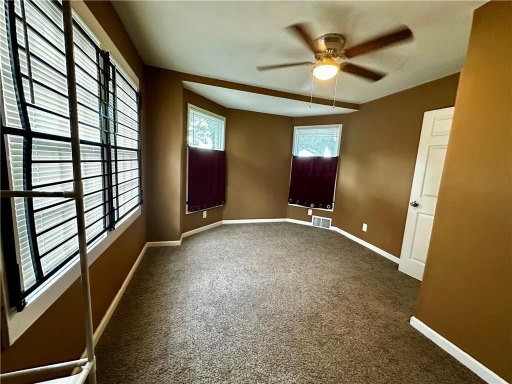 6800 Blue Parkway — photo 10