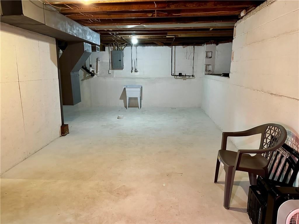 6800 Blue Parkway — photo 19