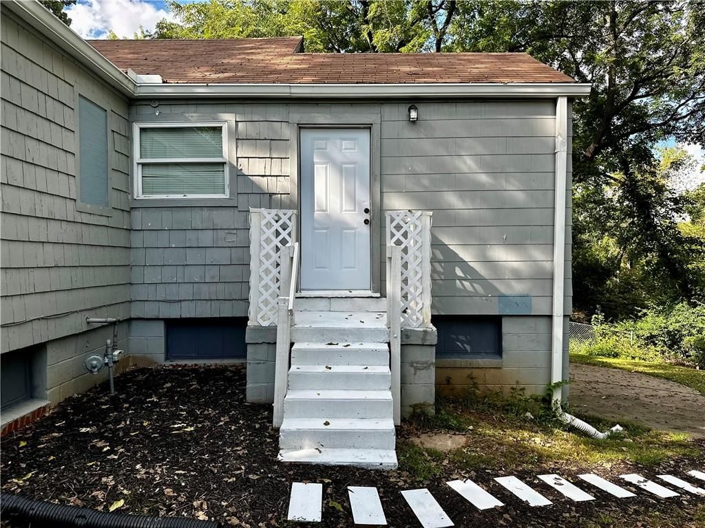6800 Blue Parkway — photo 30
