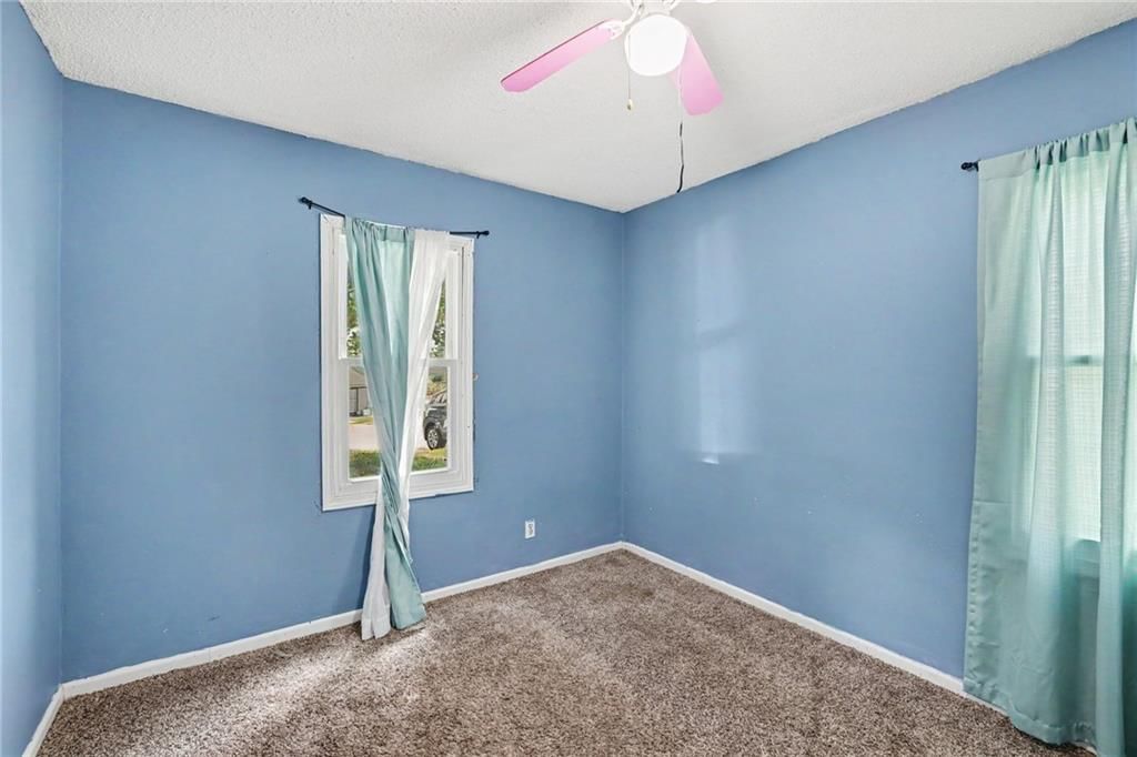 4522 Walker Avenue — photo 11
