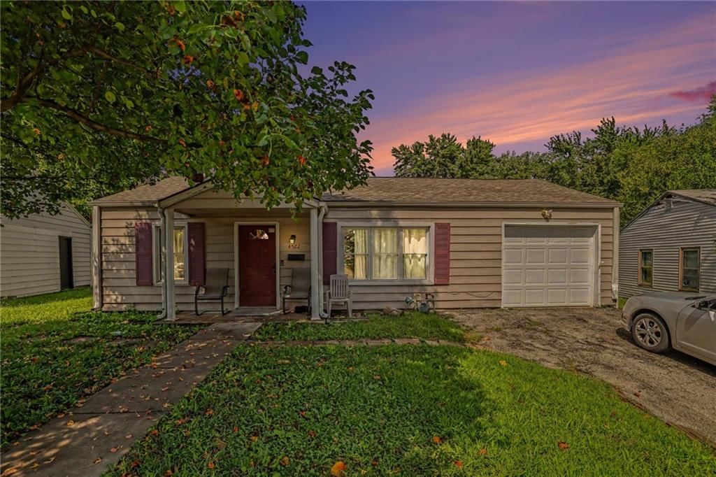 4522 Walker Avenue — photo 16