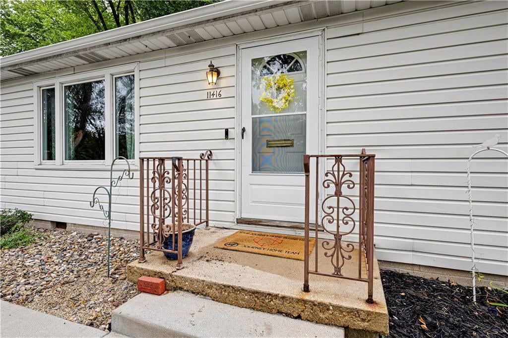 11416 W 67TH Terrace — photo 2