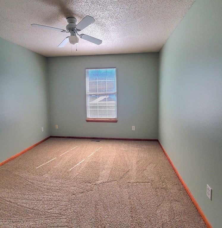 403,406&408,412 SW Joy Court — photo 24