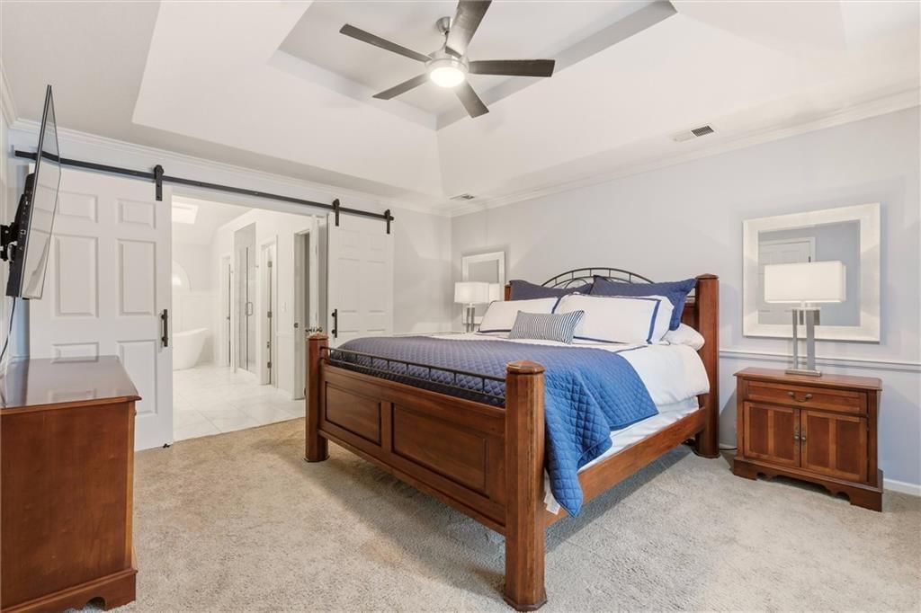 8529 Hall Street — photo 4