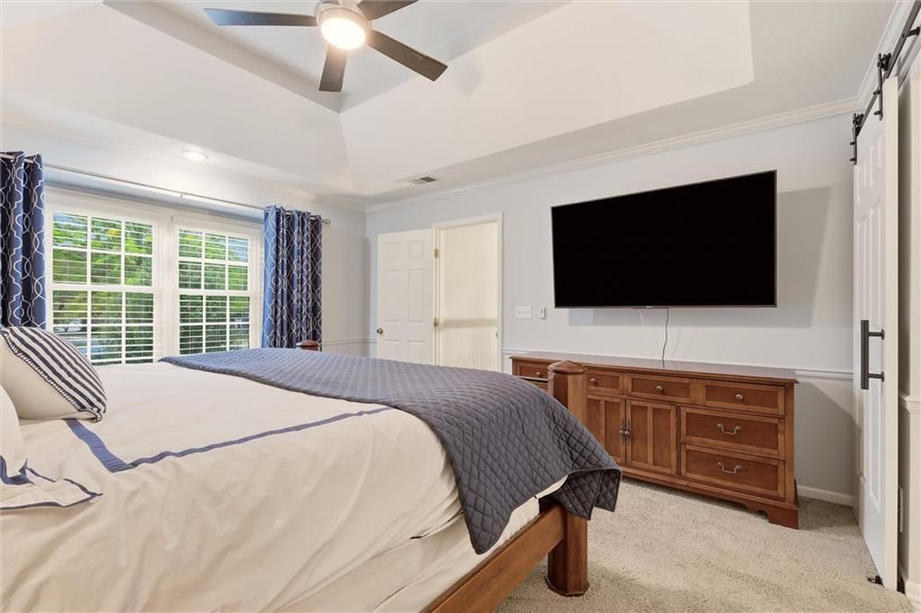8529 Hall Street — photo 22