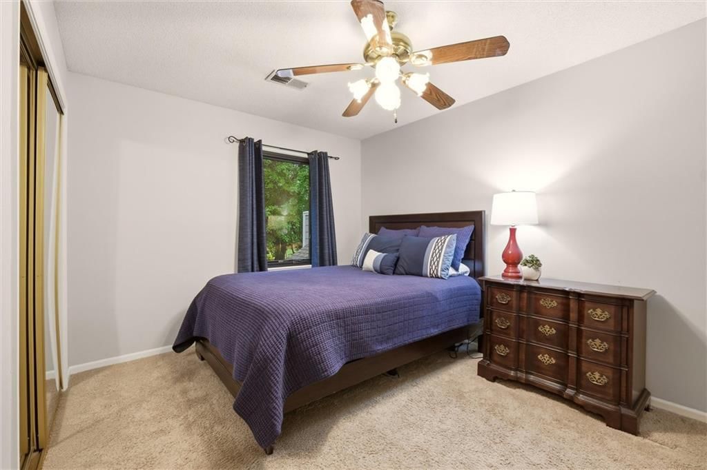 8529 Hall Street — photo 31