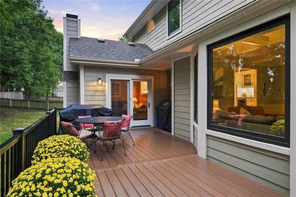 8529 Hall Street — photo 34