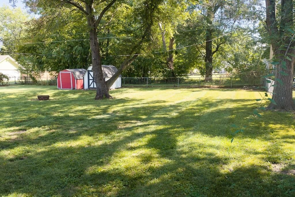 2951 N 155th Terrace — photo 21