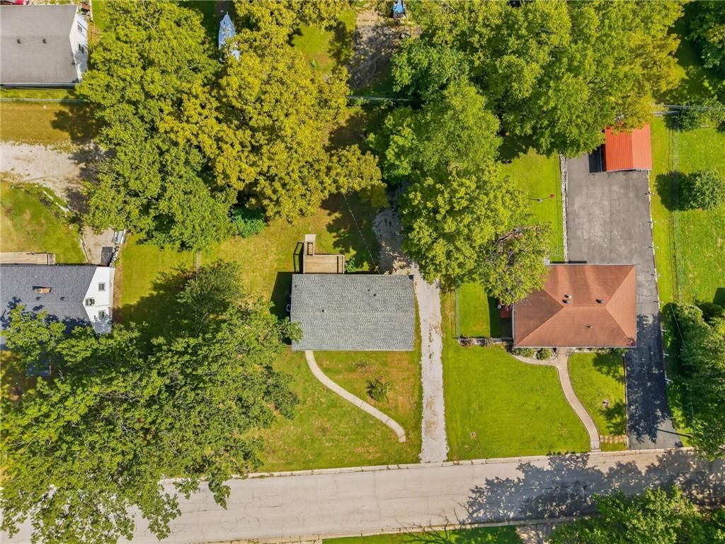 127 Woods Street — photo 8