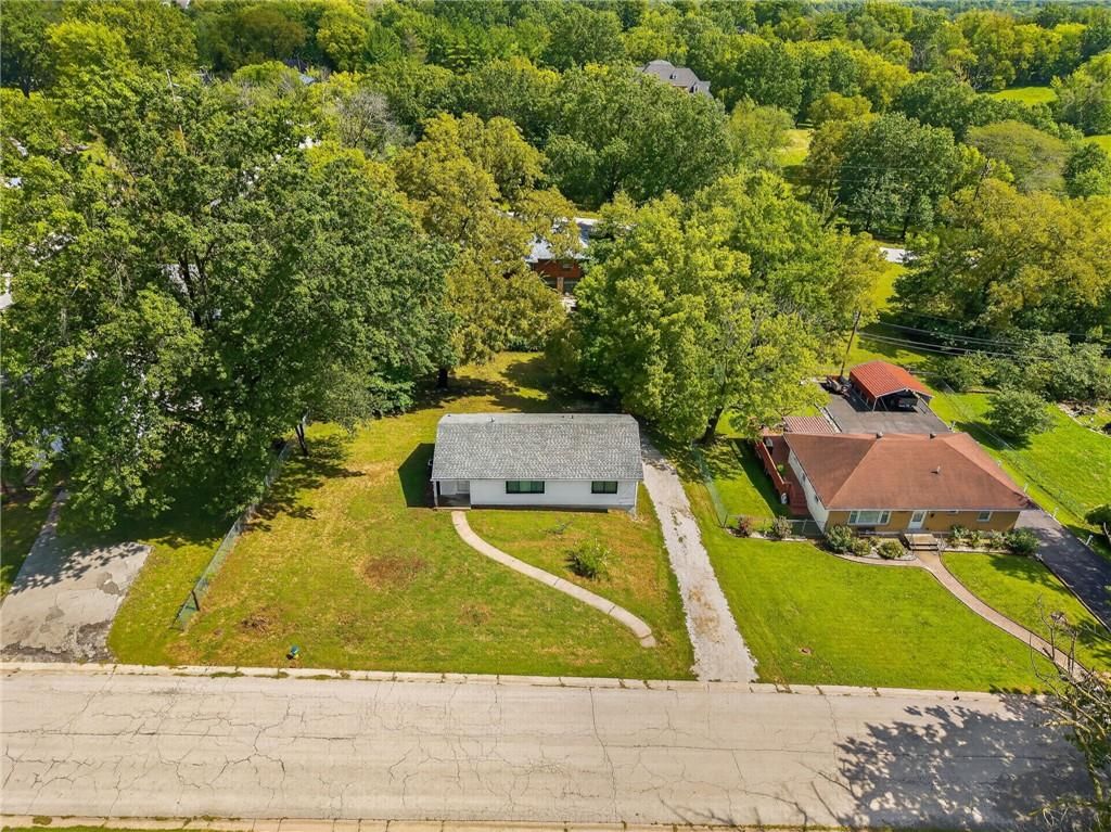 127 Woods Street — photo 9