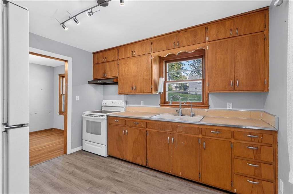127 Woods Street — photo 19