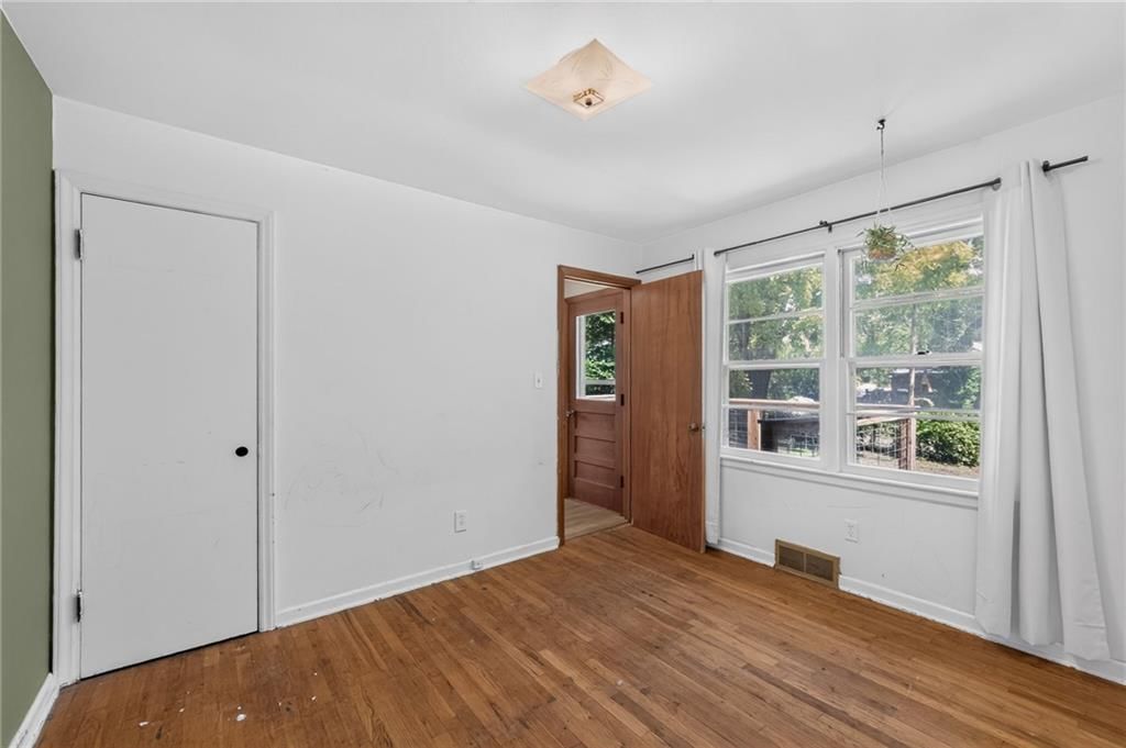 127 Woods Street — photo 23