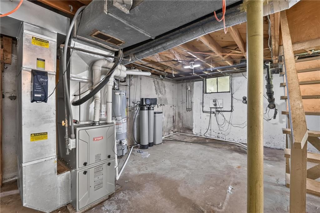 127 Woods Street — photo 31
