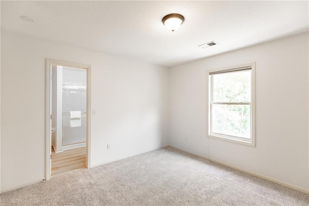 10121 NW River Hills Drive — photo 28