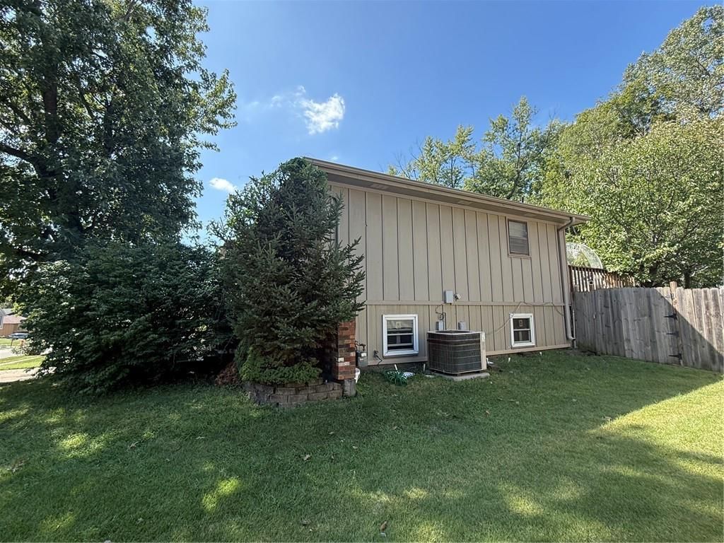 6316 Alden Street — photo 2