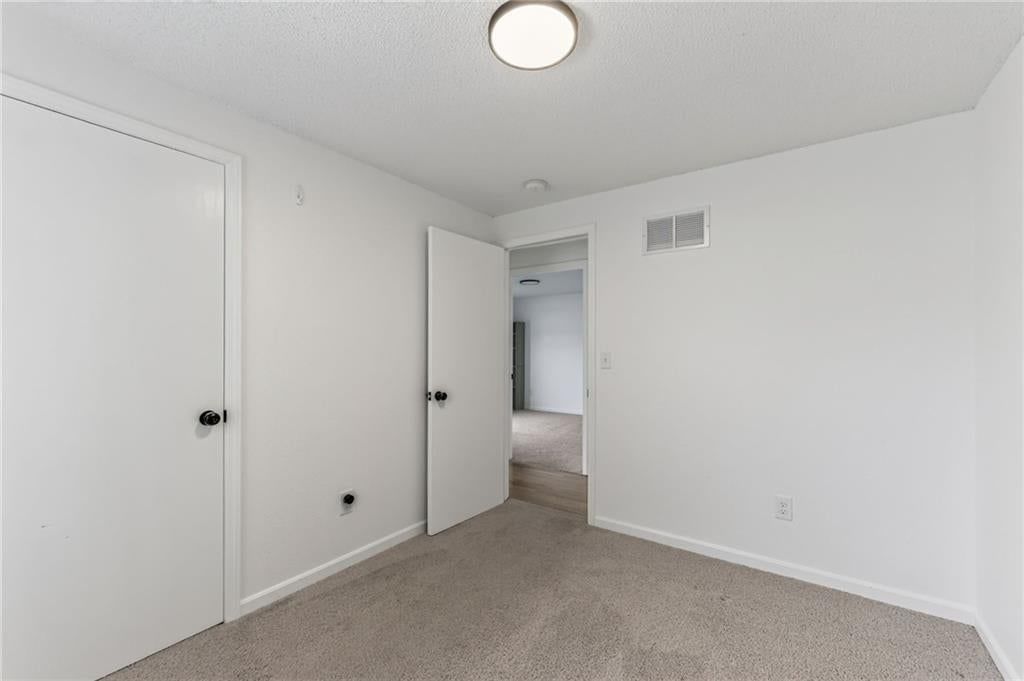 10512 N Oak Trafficway — photo 20