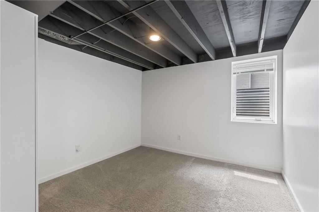 10512 N Oak Trafficway — photo 27