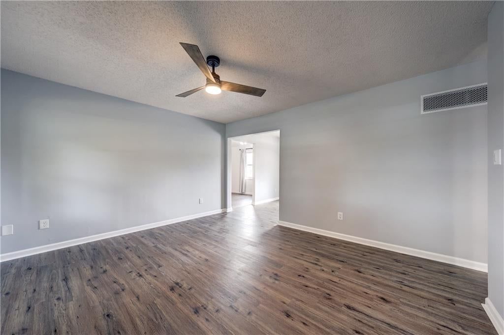 14788 Midway Drive — photo 10
