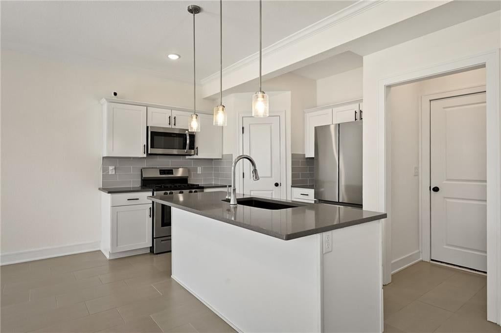 7409 GRAND SLAM Street — photo 9