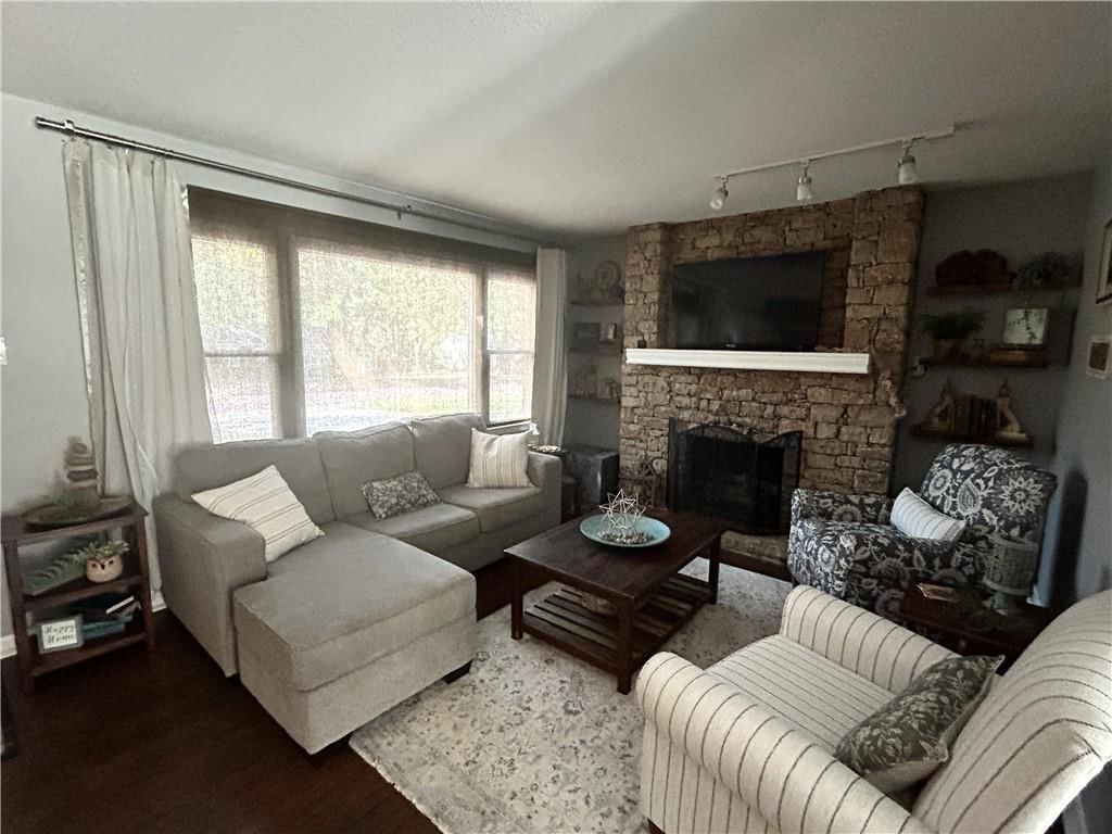 7601 Hemlock Street — photo 6