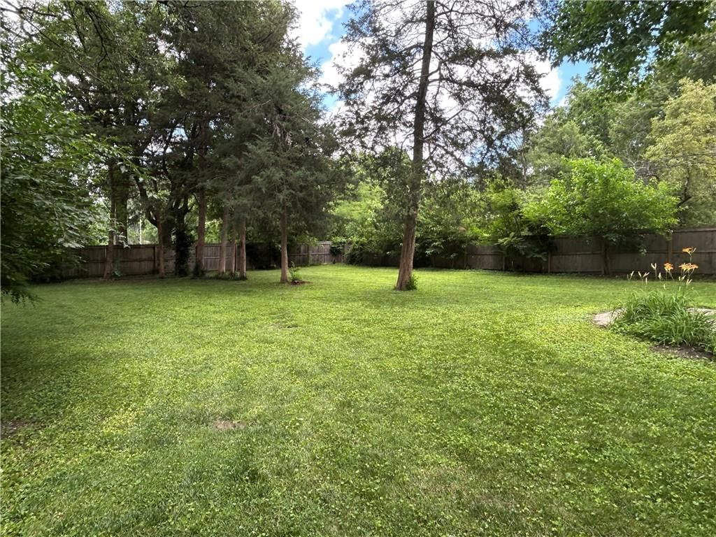 7601 Hemlock Street — photo 18