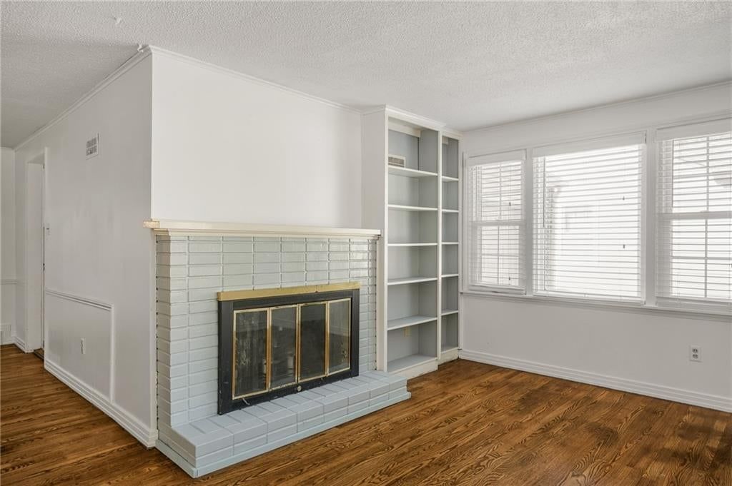 4301 W 62nd Terrace — photo 8