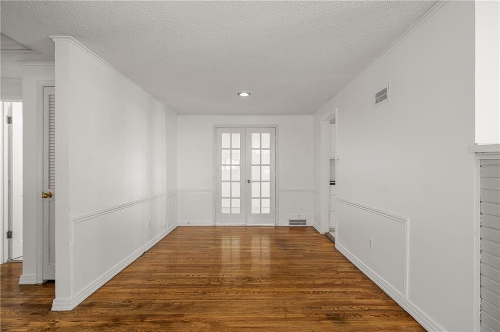 4301 W 62nd Terrace — photo 10