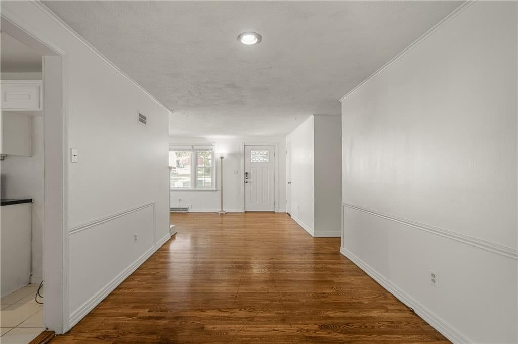 4301 W 62nd Terrace — photo 13