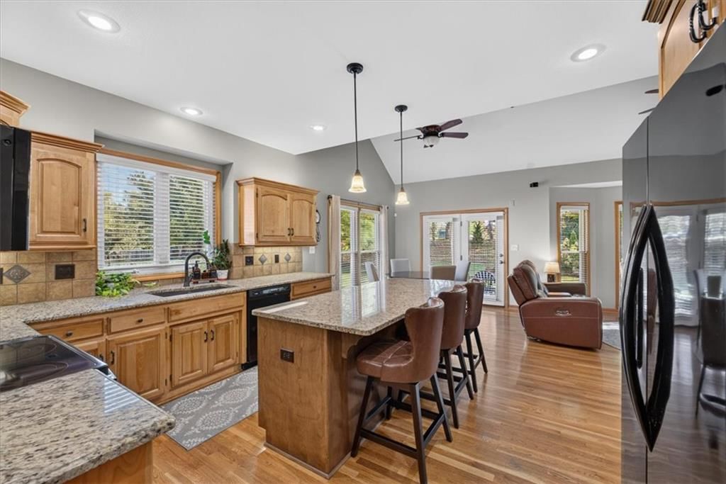 2633 SW Wintergarden Drive — photo 5