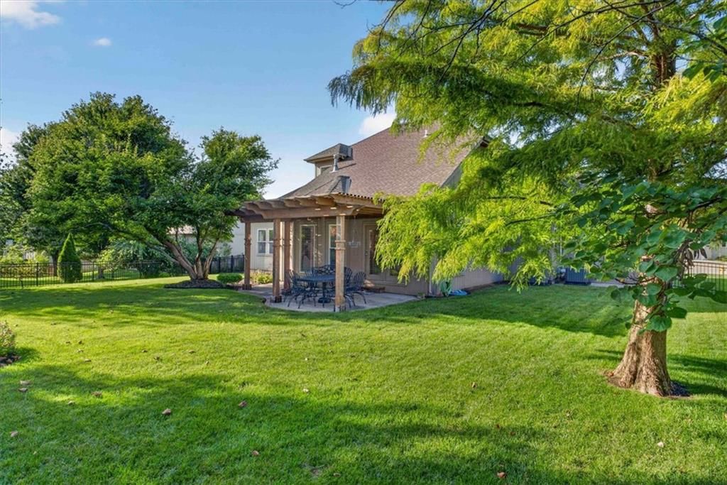 2633 SW Wintergarden Drive — photo 29