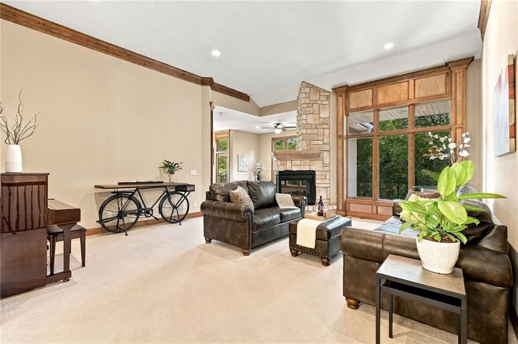 8615 NW Baker Road Circle — photo 10