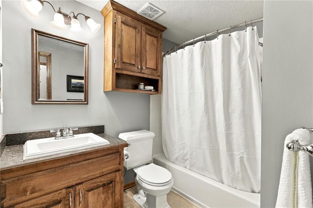 8615 NW Baker Road Circle — photo 42