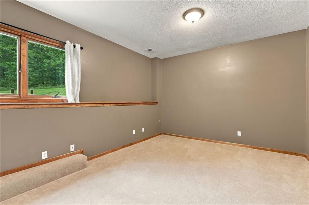 8615 NW Baker Road Circle — photo 46
