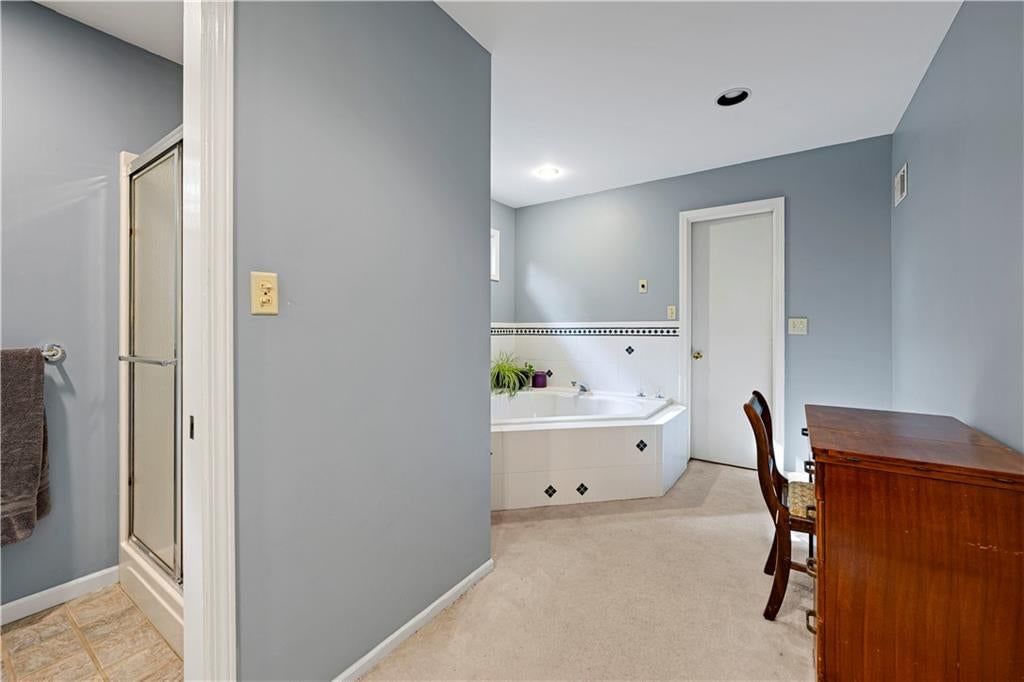 7900 Sagamore Road — photo 33