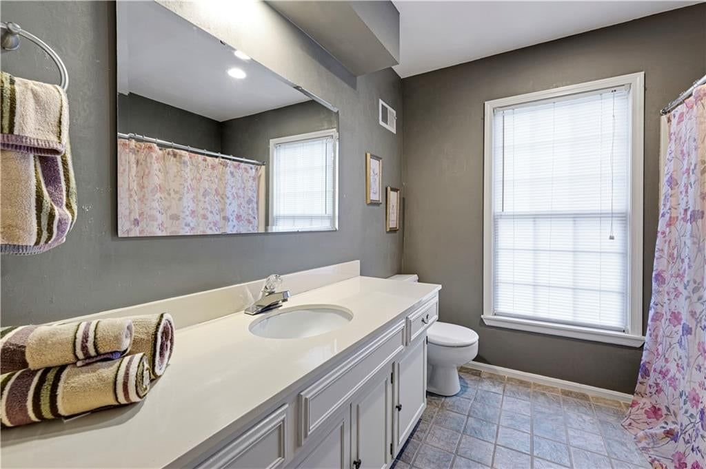7900 Sagamore Road — photo 38