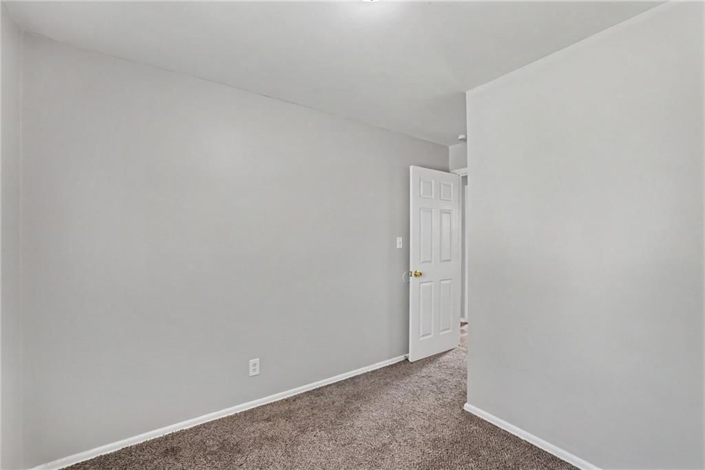 8311 E 110th Street — photo 11