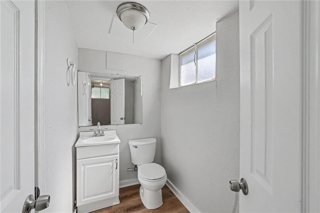 8311 E 110th Street — photo 17