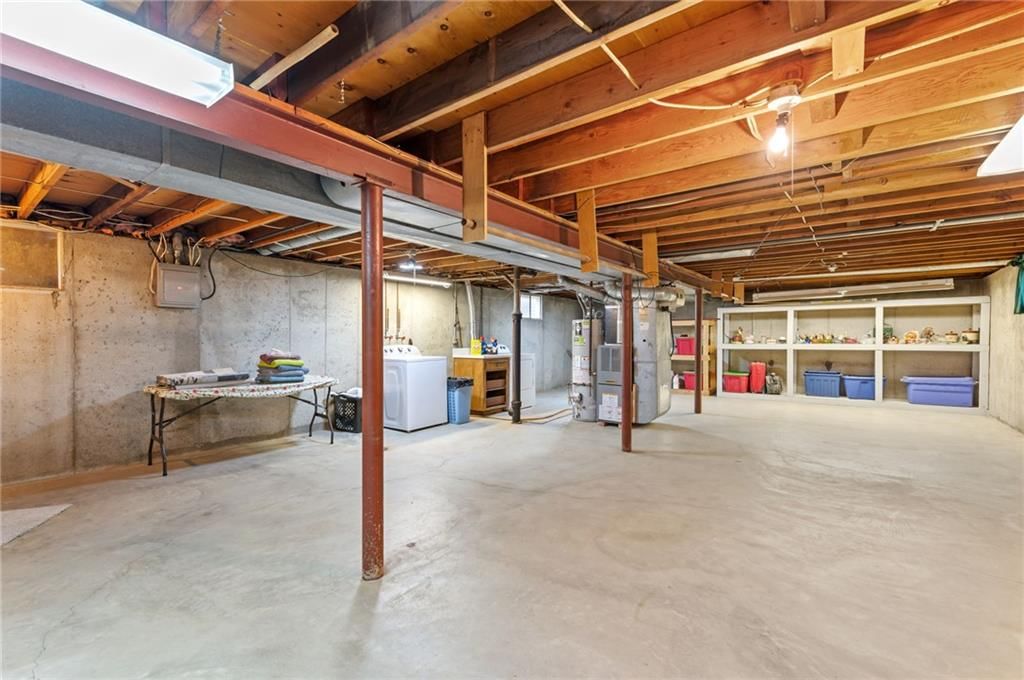 1103 W Ashbury Street — photo 20