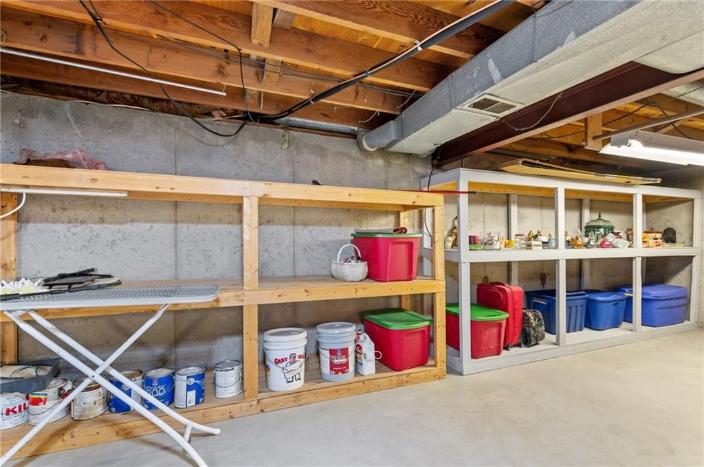 1103 W Ashbury Street — photo 22