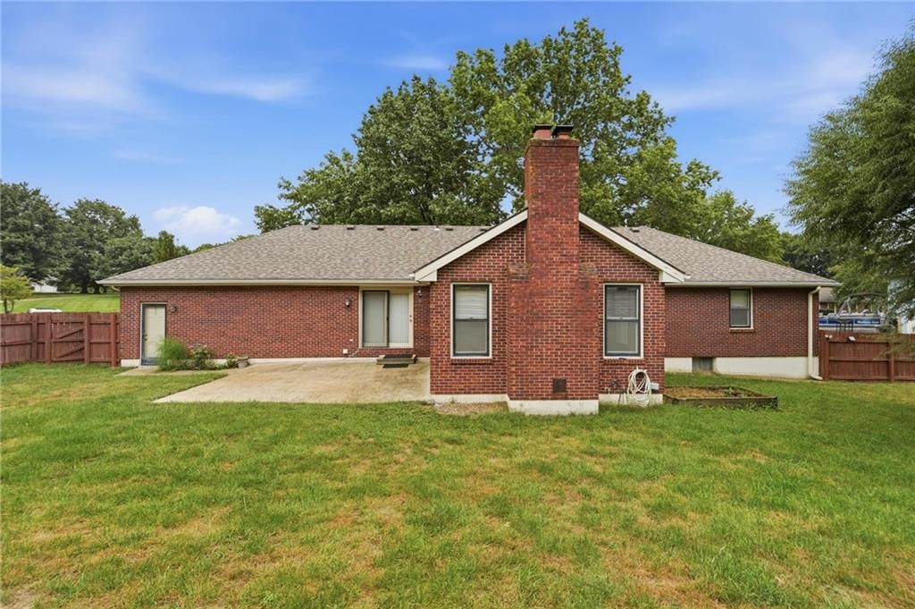 2622 Mohican Avenue — photo 5