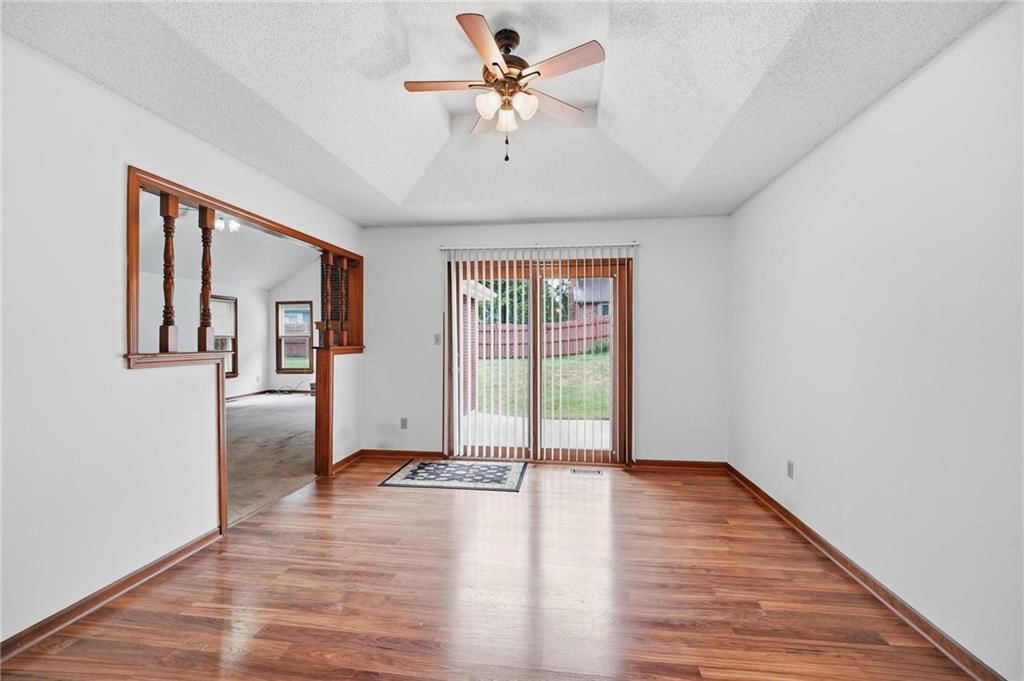 2622 Mohican Avenue — photo 16