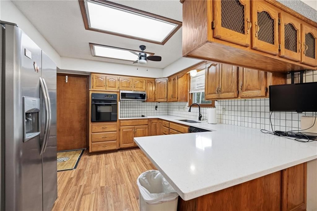 2622 Mohican Avenue — photo 17