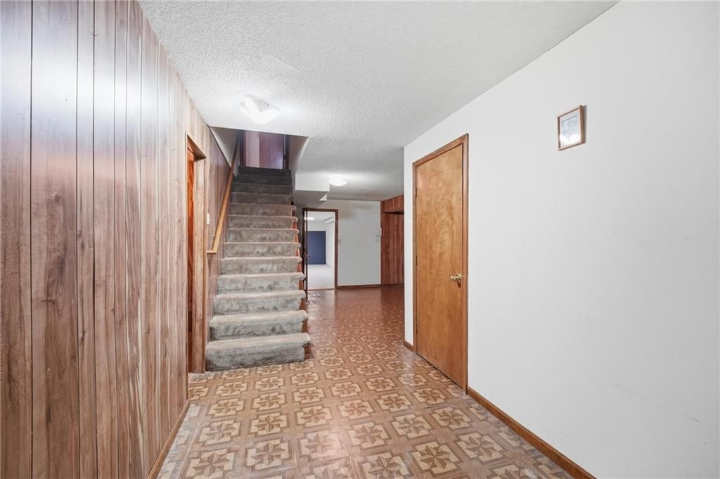 2622 Mohican Avenue — photo 38