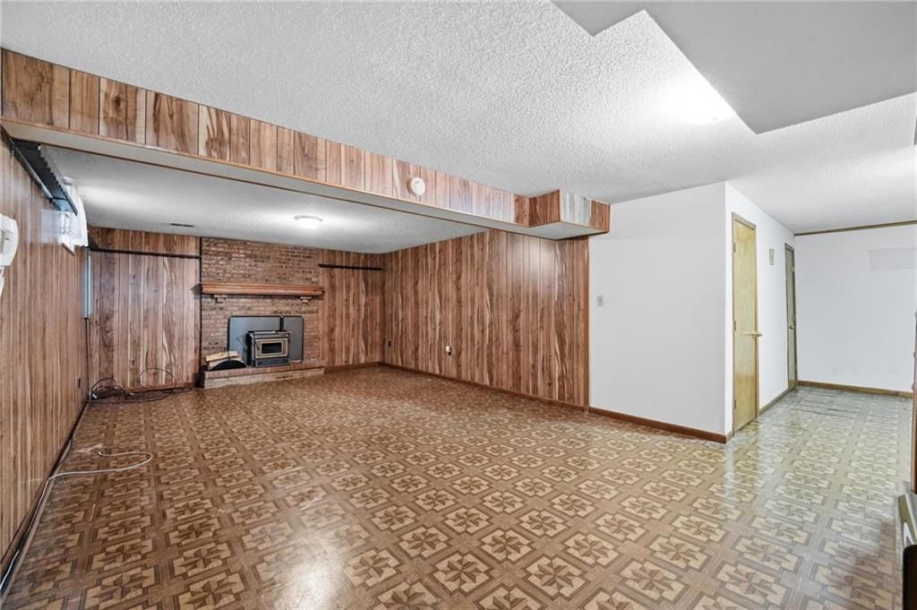 2622 Mohican Avenue — photo 40