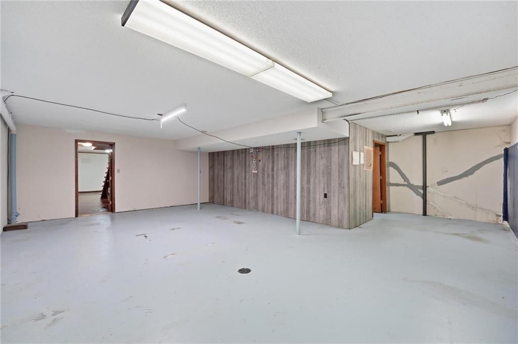 2622 Mohican Avenue — photo 48