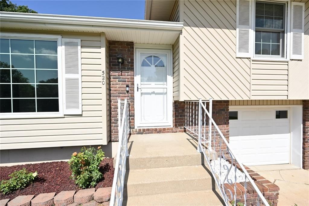 520 Thomas Drive — photo 4