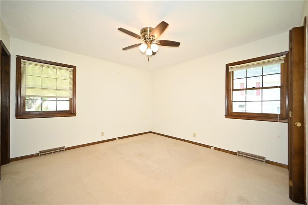 520 Thomas Drive — photo 25