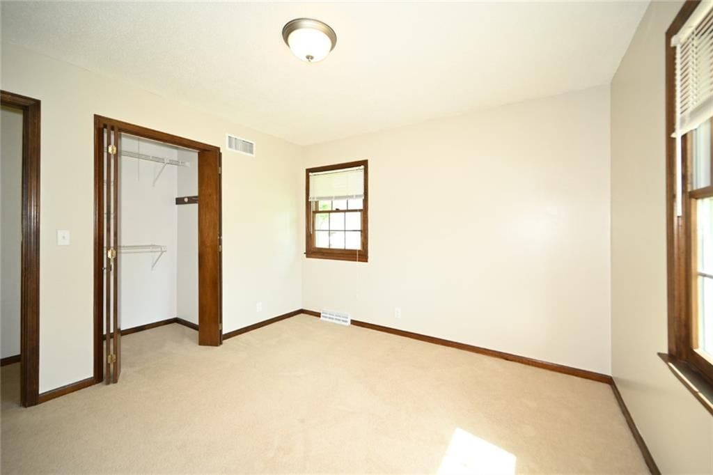 520 Thomas Drive — photo 28
