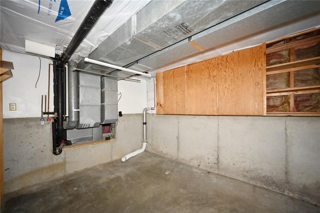 520 Thomas Drive — photo 34