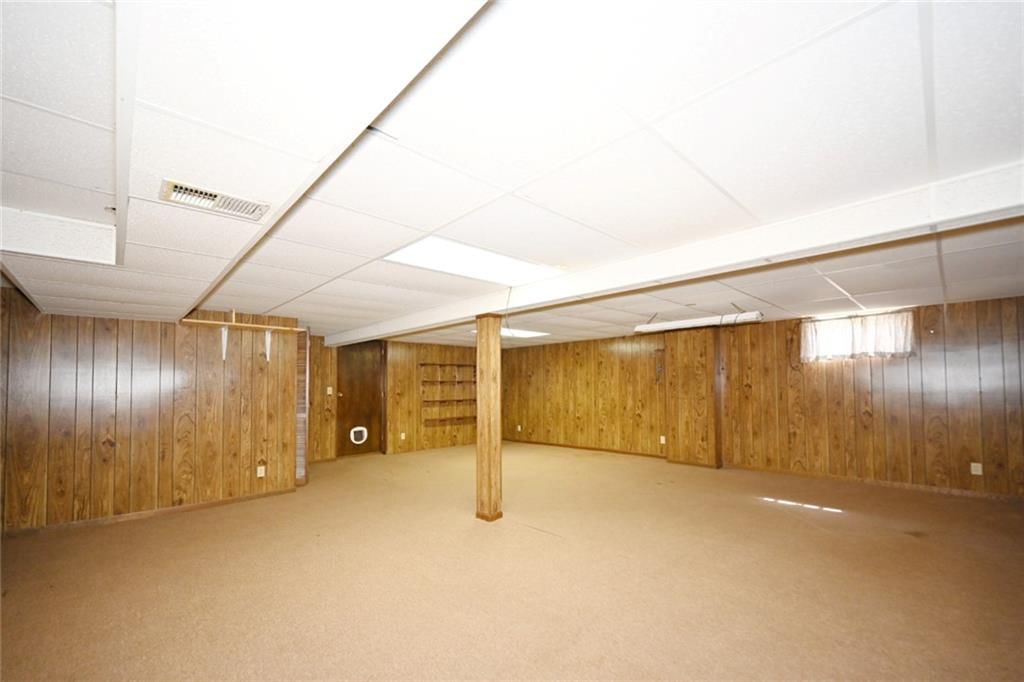 520 Thomas Drive — photo 37